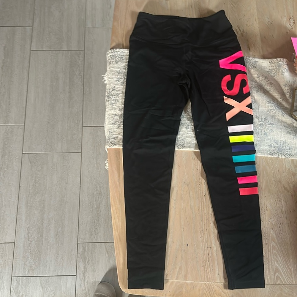 Victoria’s Secret Black workout tights size small
